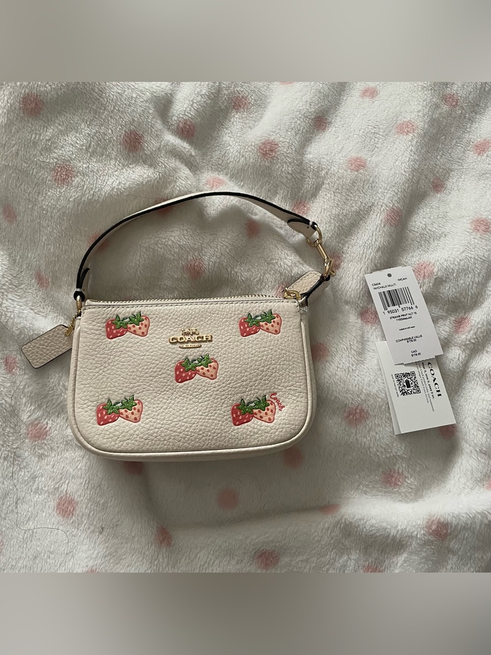 coach glitter strawberry nolita 15, super rare and hard to find! new with tags🍓